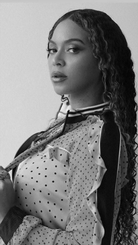 Beyonce Black And White, Beyonce Makeup, Beyonce Body, Beyoncé Wallpaper, Beyonce Pictures, Queen Bee Beyonce, Beyonce Knowles Carter, Beyoncé Giselle Knowles-carter, Beyoncé Giselle Knowles