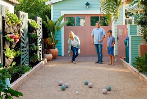 Driveway Socials Are the Hottest Hosting Trend of the Year—How to Throw the Ultimate Get-Together California Front Yard Landscaping Ideas, Santa Barbara House, California Landscaping, Bocce Court, California Backyard, Water Wise Plants, Small Front Yard, Gardening Trends, California Landscape