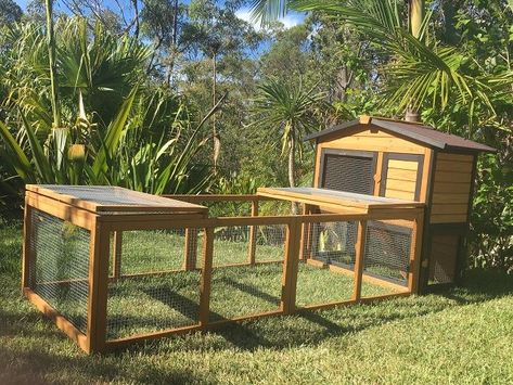 Rabbit Hutch And Run, Rabbit Hutch Plans, Guinea Pig Run, Diy Rabbit Hutch, Outdoor Rabbit Hutch, Rabbit Enclosure, Guinea Pig Hutch, Big Dog Breeds, Rabbit Cages