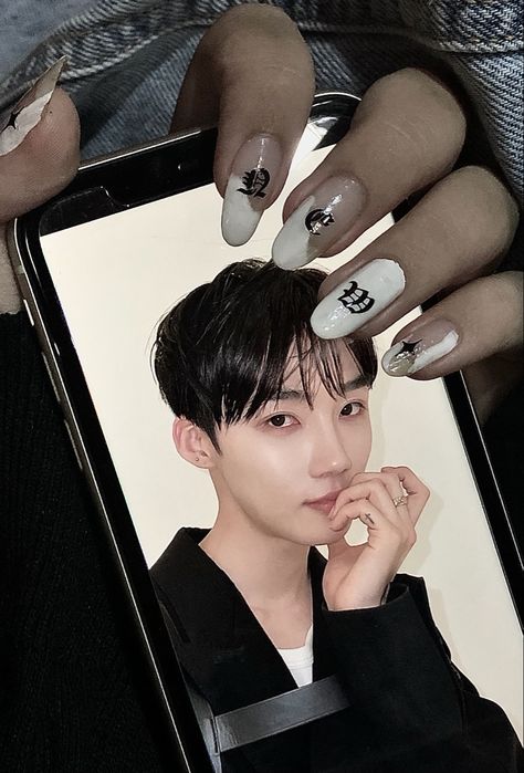 Nails Kpop, The Boyz Chanhee, Best Kdrama, Boy Group, Beige Aesthetic, The Boyz, Kpop Aesthetic, Boy Groups, Nail Art