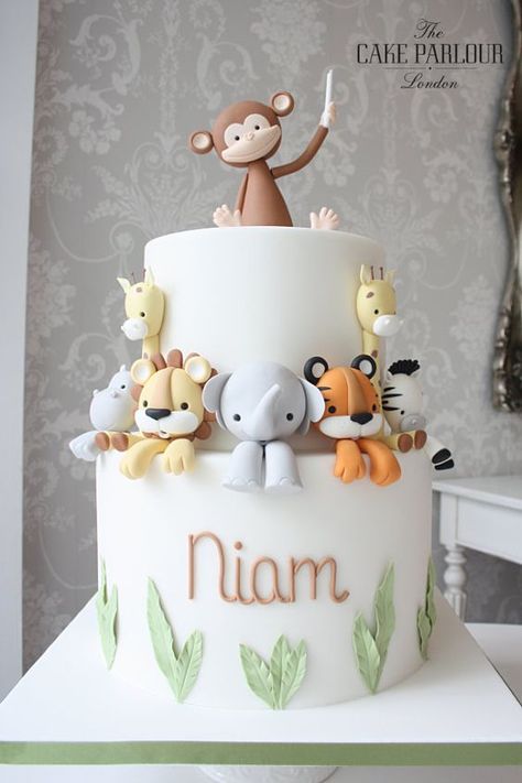 Gökkuşaği Pasta, Uppfostra Barn, Boys 1st Birthday Cake, Baby Boy Birthday Cake, Animal Birthday Cakes, Baby First Birthday Cake, Jungle Theme Birthday, Safari Cakes, Jungle Cake