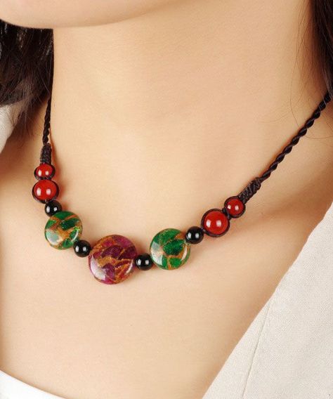 Daily Hairstyles, Colored Stone, Green Agate, Red Agate, Macrame Bracelets, Golden Color, Colorful Fashion, Bead Necklace, Stone Color