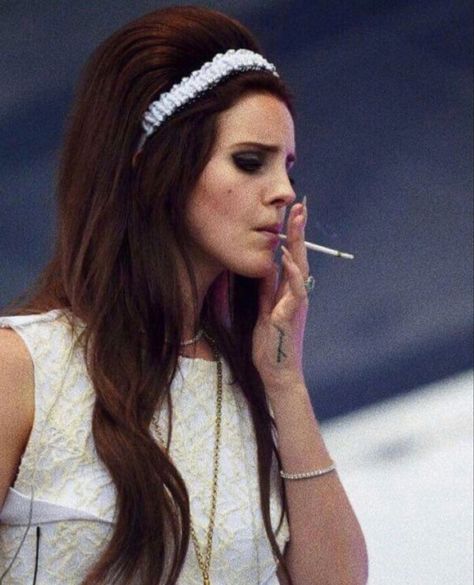 Lana Rey, Elizabeth Grant, Trip Hop, Dream Pop, Lana Del Ray, Indie Pop, Jump Rope, Lana Del Rey, Long Hair