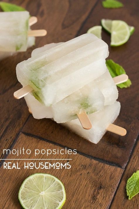 Home Made Popsicles Healthy, Alcoholic Popsicles, Gourmet Popsicles, Lime Mojito, Healthy Popsicle Recipes, Boozy Popsicles, Chocolate Popsicles, Healthy Popsicles, Yogurt Popsicles