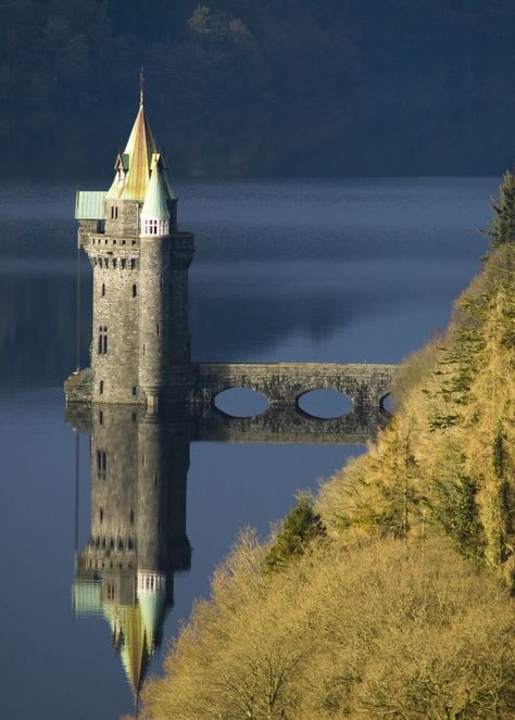 One of my favorite places I traveled to in my late 20's was to a small castle ruin in Wales, England.  It was a quiet place & I got headphones with narration to walk thru while listening to stories of the battles, day-day lives of the great old warriors of Wales.  Great memory! Small Castles, Wonderful Nature, Real Estat, Wales Uk, Castle Ruins, Chateau France, Beautiful Castles, A Castle, A Bridge