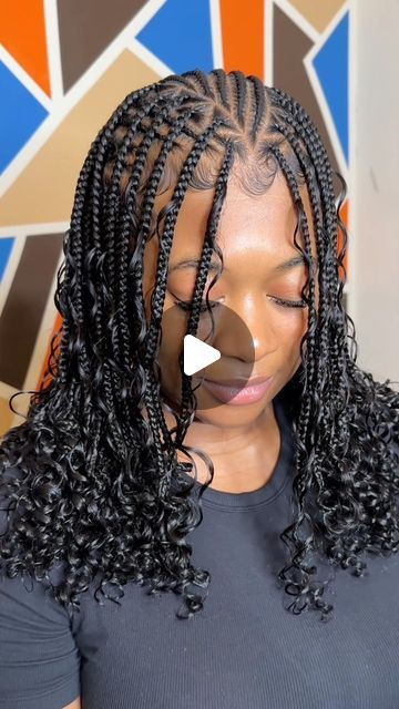 Ari | Protective Style Specialist on Instagram: "Y’ALL ALREADY KNOW HOW WE COMING OVER HERE 🤭😍🔥   Drop some “ ❤️‍🔥 “ in the COMMENTS 👇🏾 for my BEAUTIFUL BIRTHDAY GIRL 🎁🥂😻  #braidtrends #trendingreels #neatbraids #braiddesigns #feedinbraids #bohobraids #bobbraids #layerbraids #tribalbraids #bohohairstyle #freestylebraids #hairdesigns #braidart #prettybraids #hair #braids #curls #braidstyles #braidstylesforwomen #phillyhairstylist" Braided Shirt, Braid Trends, Boho Hairstyle, Pretty Braids, Bob Braids, Fulani Braids, Braid Designs, Boho Braids, Twist Braids