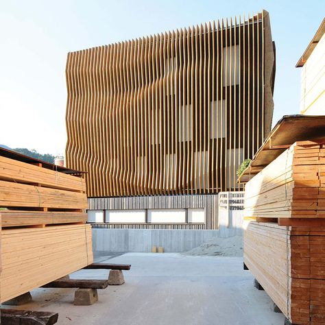 modus architects damiani holz ko office building designboom Vertical Slats, Building Skin, Wood Facade, Wooden Facade, Architecture Panel, Facade Cladding, Wood Architecture, Zaha Hadid Architects, Structure Architecture