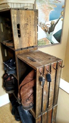 This DIY Wooden Rack from Live from Julie's House is awesome. I can think of so many uses in my home for this. Perfect for mudroom, entry, back door, kitchen, kids room. LOVE!  http://buythiscookthat.com/craterack Crate Shoe Rack, Small Shoe Bench, Diy Shoe Rack Ideas, Laundry Room Storage Shelves, Diy Wooden Crate, Diy Shoe Storage, Diy Shoe Rack, Crate Diy, Shoe Rack Entryway