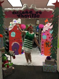 Diy Welcome To Whoville Arch, Whoville Christmas School Hallway, Whoville Christmas Decorations Office, Whooville Cubicle Decorations, Who Ville Decorations, The Grinch Stole Christmas Decorations, Whoville Hallway Decorations, Who Ville Decorations Christmas Ideas, Grinch Classroom Decorations