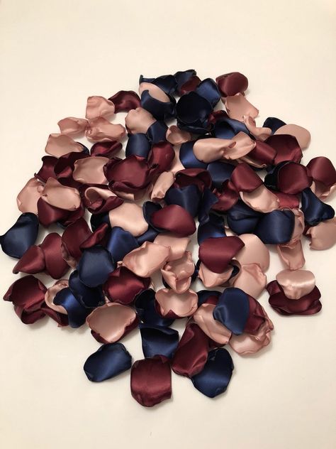 Wedding Rose Petals, Barn Wedding Decor, Flower Girl Petals, Barn Wedding Decorations, Wedding Rose, Gold Bridal Showers, Wedding Winter, Colorful Wedding, Burgundy Wedding