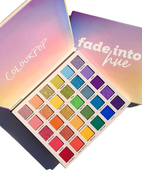 Eye Shadow Palette Aesthetics, Colorful Eyeshadow Pallets, Bright Eyeshadow Palette, Rainbow Makeup Palette, Fake Makeup, Rainbow Beauty, Indie Eyeshadow Palette, Safe Makeup, Rainbow Eyeshadow