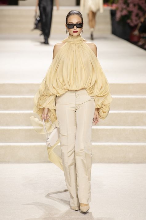 LOOK 65 - RUCHED CUTOUT CHIFFON TOP, STRAIGHT-LEG TAFFETA PANTS

#CONGTRI
#CONGTRIbyNguyenCongTri
#CTSS24 #Springsummer2024 Taffeta Pants, Runway Tops, Chiffon Outfit, Cong Tri, Modern Feminine, Chiffon Fashion, Fashion Design Clothes, Fashion Fits, Custom Dresses