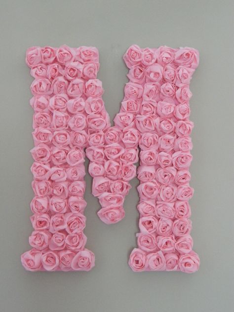 Monogram Wreaths, Easy Origami Flower, Cardboard Letters, Tissue Paper Crafts, Dorm Diy, Paper Flowers Wedding, Diy Letters, Easy Origami, Wooden Letter