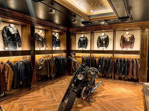 Goldtop | Motorcycle Clothing on Instagram: “Here’s a glimpse at some of our range on display inside the amazing new jacket showroom of our Korean stockist @moteros_korea ! It was…” Motorcycle Showroom Design, Motorcycle Display, Flat Ceiling, Biker Clothing, Showroom Ideas, Motorcycle Store, Biker Stuff, Retail Fixtures, Motorcycle Clothing