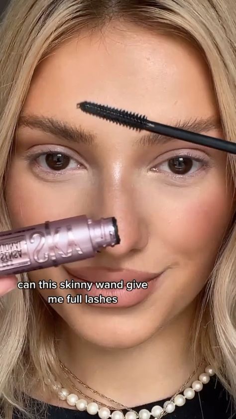 daniellemarcan on Instagram: ad. this is your sign to get the @maybelline sky high mascara #MAYBELLINE #MAYBELLINESKYHIGH Sky High Brown Mascara, Maybeline Mascara Sky High, Maybeline Mascara, Maybelline Sky High Mascara, Maybelline Sky High, Mascara Tutorial, Sky High Mascara, Eyeshadow Styles, Telescopic Mascara