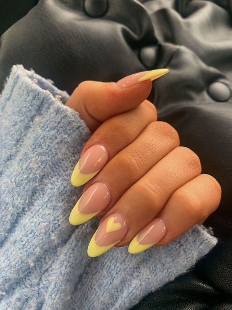 19 Best Butter Yellow Manicure Ideas to Inspire Your Perfect Spring Nails in 2024 — ASHLINA KAPOSTA Yellow Nails Summer 2024, Yellow Prom Nails Acrylic, Buttery Yellow Nails, Yellow Almond Nails Design, Butter Yellow Nails, Yellow Manicure Ideas, Yellow Tip Nails, Trendy Nails Yellow, Yellow Almond Nails