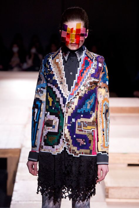 Kunihiko Morinaga / texture #FASHION Kunihiko Morinaga, Glitch Fashion, Japan Fashion Week, Hiar Style, Outrageous Fashion, Japanese Fashion Designers, Music Project, Techwear Fashion, Extreme Fashion