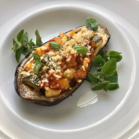 Stuffed Eggplant, Spinach Quiche, Cooking Club, Fresh Oregano, Acorn Squash, Stuffed Pasta Shells, Eggplant Recipes, Wine Vinegar, Plum Tomatoes