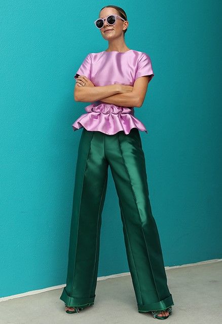 8.20 summer color combo (Imad Eduso top in lilac + Imad Eduso pants in emerald) Lilac Top Outfit Color Combos, Imad Eduso, Silk Pants Outfit, Classy Spring Outfits, Forest Green Pants, Dark Green Blouse, Lilac Top, Blair Eadie, Atlantic Pacific