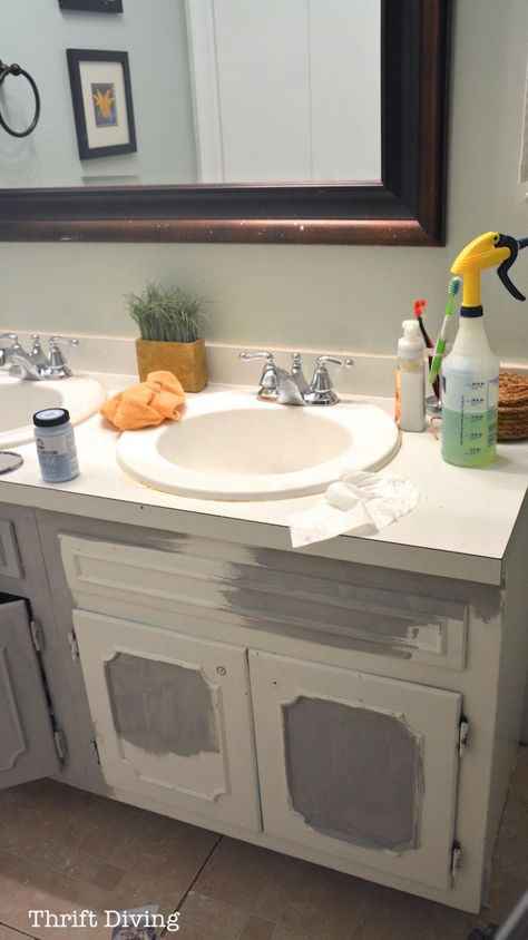 Paint My Bathroom, Painting Bathroom Countertops, Painted Vanity Bathroom, Paint Bathroom, Country Baths, Painting Bathroom Cabinets, Vanity Makeover, Painted Bathroom, Bathroom Vanity Makeover