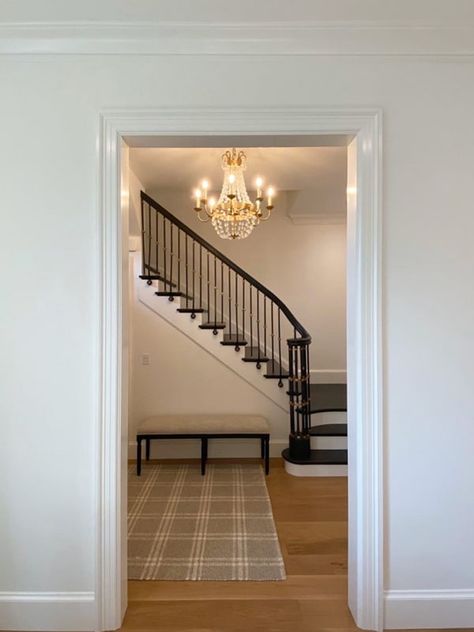 Colonial Revival Casing - WindsorONE Colonial Casing Trim, Colonial Door Casing, Antique Colonial House, Doorway Casing, Modern British Colonial, Colonial Revival Interior, Hawthorn House, Interior Moulding, Architrave Door