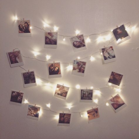 I made my room more cosy and cute☺️ my love of Polaroids and fairy lights is very much back 😊📷👫👭💕 Fairy Lights Polaroids, Fairy Light Polaroids, Fairy Lights With Polaroids, Fairy Lights Pictures, Fairy Lights On Wall, Light Pink Rooms, Light Pink Bedrooms, Fairy Lights Room, Fairy Lights Photos