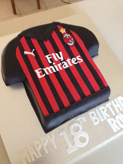 AC Milan Football Jersey Fondant Birthday Cake 2018 - chocolate mud cake with milk chocolate ganache. Ac Milan Cake Birthday, Football Jersey Cake, Fudbal Torta, Birthday Cake Manchester United, Ac Milan Shirt, Ac Milan Retro Jersey, Ac Milan Long Sleeve, Jordan Cake, Milan Football