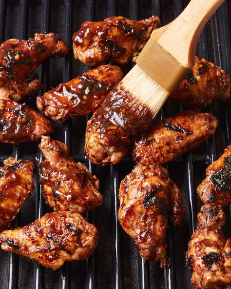 Tamarind Chicken Wings, Tamarind Chicken, Grilled Chicken Wings Recipe, Grilled Wings, Tamarind Sauce, Grilled Chicken Wings, Chicken Skewers, Chicken Wing Recipes, Wing Recipes