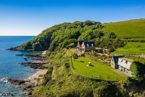 Coastal Homes Exteriors, Coastal Houses, Cottage Mansion, Cornwall House, Falmouth Cornwall, Countryside Cottage, Cottage By The Sea, House By The Sea, Seaside Beach