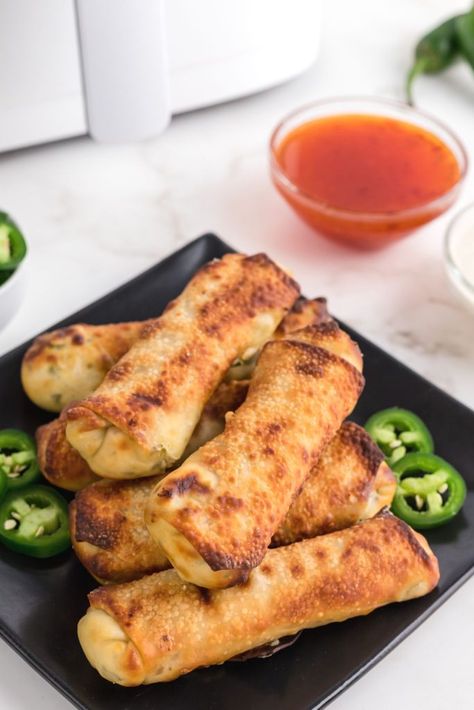 Jalapeno Popper Wontons Air Fryer, Jalapeno Popper Egg Rolls Air Fryer, Jalapeno Egg Rolls, Jalapeno Popper Egg Rolls, Fried Jalapeno Poppers, Air Fryer Jalapeno, Air Fry Bacon, Jalapeno Wonton Poppers, Low Cal Diet