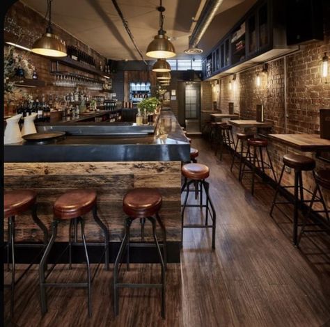 Industrial Bar Design, Pub Interior Design, Restaurant Vintage, Modern Industrial Interior, Modern Restaurant Design, Pub Interior, Rustic Cafe, Modern Home Bar, Industrial Restaurant