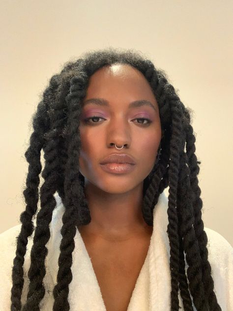 Model-Activist Gabrielle Richardson on Her Biggest Hair Lessons, and Maintaining Her Marley Twists | Vogue Youtube Hair Tutorials, Marley Twist Hairstyles, Protective Hairstyles For Natural Hair, Marley Hair, Marley Twists, Favorite Hairstyles, Unique Hairstyles, Dream Hair, Hair Journey