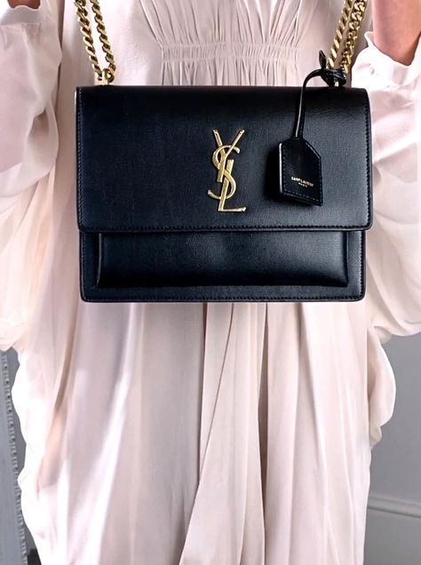 YSL Sunset Bag Medium Black with Pink Dress | The Sunset Bag Review Blog | Handbagholic, #handbag #bag #slingbag #fashion #bags #handbags #totebag Ysl Medium Sunset Bag, Sunset Medium Ysl, Ysl Sunset Bag Medium, Ysl Sunset Bag, Ysl Crossbody Bag, Bag Video, Best Designer Bags, Outfit Styling, Luxury Purses