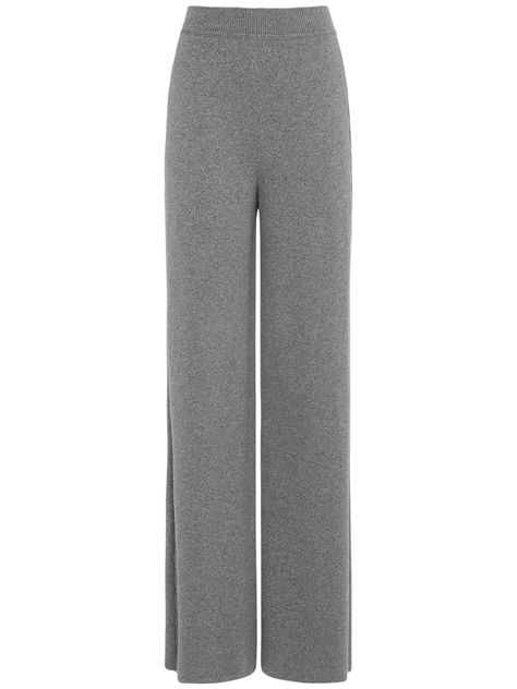 Find Loro Piana Napier Cable Knit Cashmere Pants on Editorialist. Ribbed elastic waistband. Model is wearing a size40 Lora Piana, Pop Clothing, Cashmere Pants, Loro Piana, Grey Women, Cable Knit, Heather Grey, Cashmere, Cable