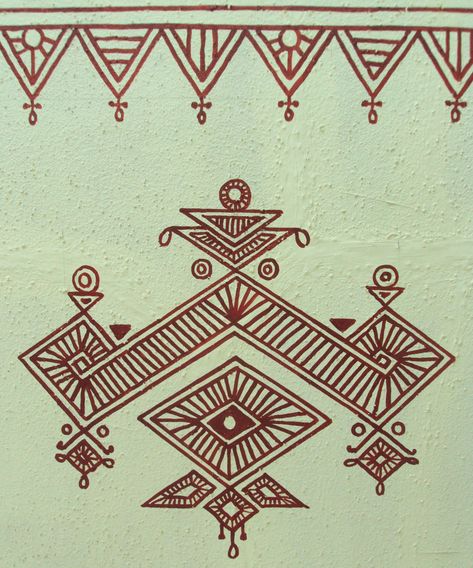 http://princesswithapen.hubpages.com/hub/Bheeth-Chitra-A-unique-Indian-tribal-wall-art-style-Step-by-step-guide Indian Painting Ideas, Bheenth Chitra, Worli Painting, Indian Motif, Wall Drawings, Indian Wall Art, Rajasthani Art, Arte Alien, Traditional Wall Art