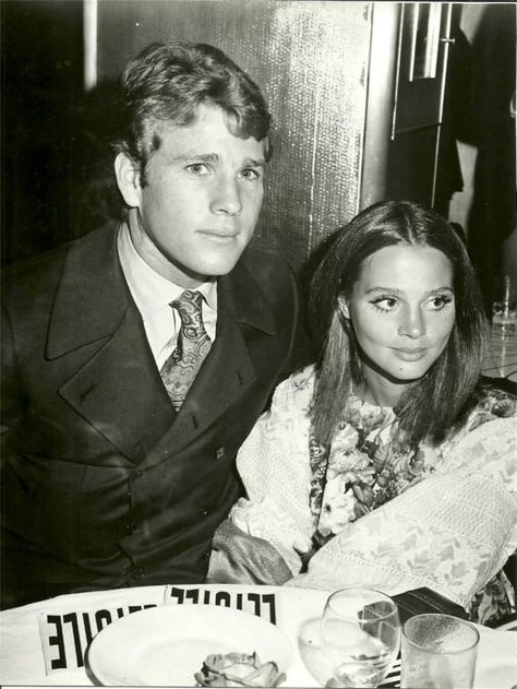 Ryan O´Neal Barbara Mcnair, Mob Museum, Ryan O Neal, Ryan O'neal, Ali Macgraw, Julie Christie, The Mob, Sharon Tate, Gone Girl