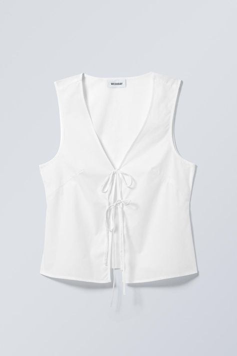 White Vest Top, Fitted Vest, White Vest, Trending Sunglasses, Vest White, Front Tie Top, Online Tops, Vest Top, Linen Clothes