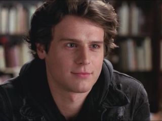 Jonathon Groff: The Glee star who played the role of  bad boy Jesse St. James made our hearts sink when he confessed he is gay. Jonathan Groff Glee, Jesse St James, The Good Wife, Jonathan Groff, Glee Club, Glee Cast, St James, Good Wife, Glee