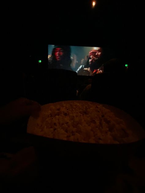 Couples Movie Theater Date, Couples At Movie Theatre, Watching Movie In Theater, Watching Movie On Laptop Night, Watching Movies Aesthetic Night Tv, With Girlfriend, At The Movies, Movie Theaters, Movie Theater