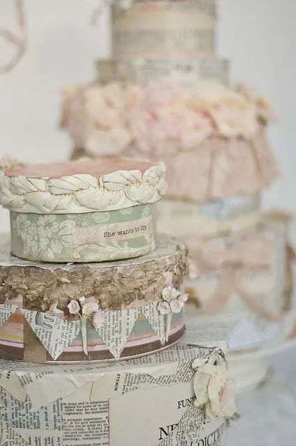 101 Prettiest Pinterest Shabby Chic - My Picks - HubPages Shabby Chic Diy Projects, Altered Box, Shabby Chic Boxes, Shabby Chic Diy Crafts, Shabby Chic Storage, Shabby Chic Decor Diy, Box Project, Estilo Shabby Chic, Shabby Chick