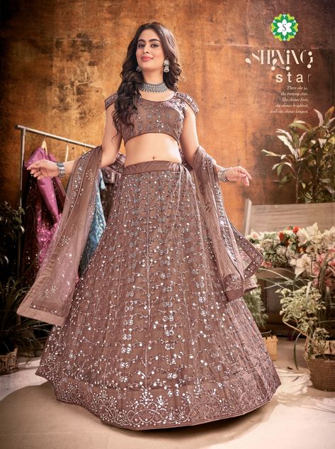 Material : Soft Net Work : Zari, Embroidered Size : Semi Stitched Occasion: Sangeet, Festive, Wedding #chaniyacholi #sabyasachilehenga #ghagracholi #partywearlehenga #silklehenga #pakistanilehenga #bridesmaidlehenga #lehengablouse #embroideryworklehenga #festivelehengacholi #fancylehengacholi #bollywoodstylelehenga #bridesmaidlehengacholi #ootd #FKFASHIONHUB Stylish Lehenga, Pakistani Lehenga, Indian Reception, Lehenga Choli Designs, Bridesmaid Lehenga, Sabyasachi Lehenga, Party Wear Lehenga Choli, Net Lehenga, Lehenga Choli Online