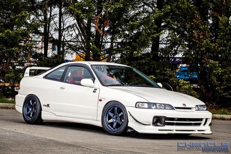 Jdm Integra, Integra Dc2, Honda Civic Vtec, Jdm Japan, Honda Integra, Slammed Cars, Jdm Honda, Japanese Sports Cars, Acura Cars