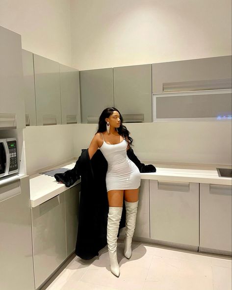 White Boots Club Outfit, Short Dress With Thigh High Boots, Thigh High White Boots Outfit, Silver Thigh High Boots Outfit, Coat Boots Outfit, White Thigh High Boots Outfit, Thigh High Boots Outfit Summer, Thigh High Boots Outfit Baddie, Outfit Thigh High Boots