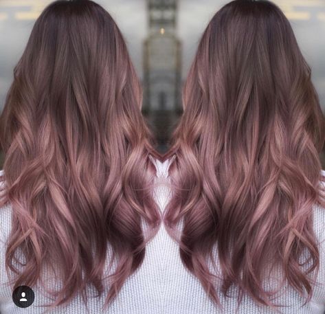 Brown And Pink Hair, Brown Hair Inspo, Hair Color Formulas, Hair Color Streaks, Pretty Hair Color, Hair Stylies, Hair Color Highlights, Short Hair Color, Penteado Cabelo Curto