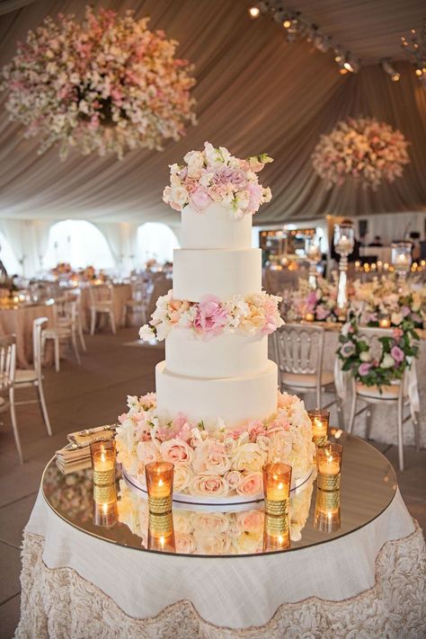 White And Blush Wedding Cake, Wedding Cake Big, Wedding Cakes With Fresh Flowers, Wedding Cakes Flowers, Fresh Flower Wedding Cake, Wedding Cake Mariage, Pastel Wedding Cake, Tall Wedding Cake, Blush Wedding Cake