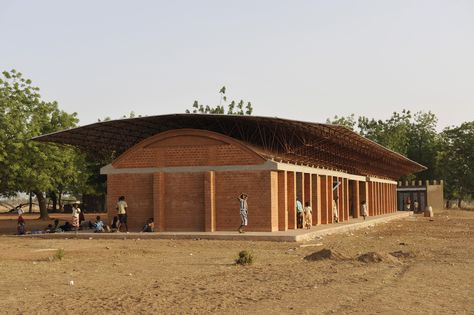 Gallery of Primary School in Gando Extension / Kéré Architecture - 4 Ing Civil, Architecture Today, Toyo Ito, Rise Art, Norman Foster, Architectural Section, Mini Clubman, Social Housing, School Building