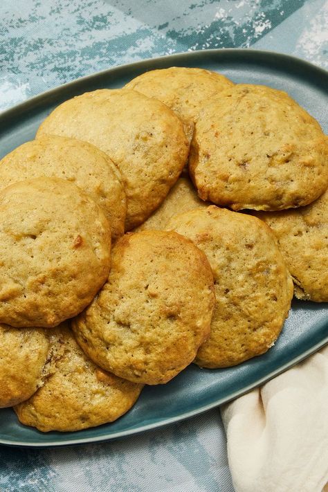 Banana Cookies Sugar Free Banana Cookies, Banana Nut Cookies Recipes, Banana Cookies Recipes, Banana Pumpkin Cookies, Banana Bread Cookies Recipe, Desert Cookies, Banana Cookies Healthy, Banana Cookie, Banana Cookie Recipe