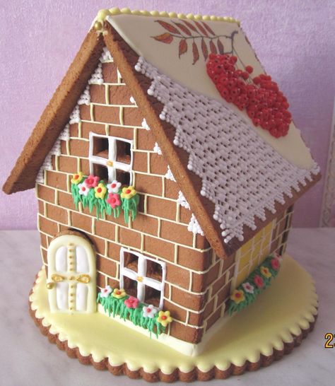 gingerbread house Easter Gingerbread House, Cracker House, Ginger House, Gingerbread Party, Decorated Cookies Tutorial, Gingerbread Village, Gingerbread House Decorations, Cookie House, Candy House