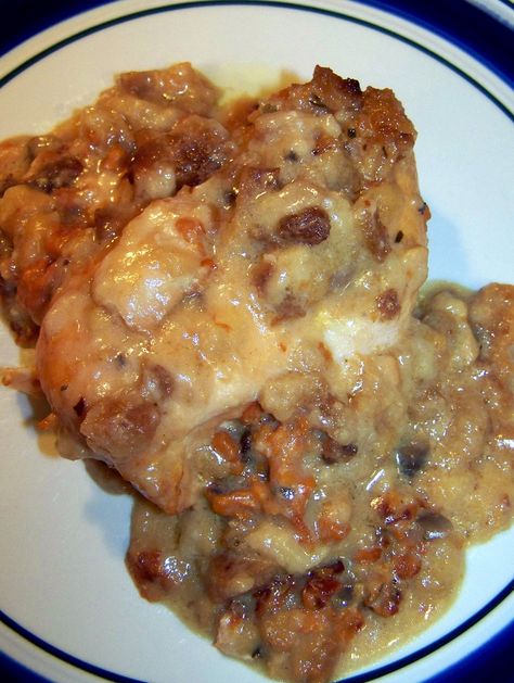 Swiss Chicken Casserole, Swiss Chicken, Coconut Dessert, Brownie Desserts, Crock Pot Slow Cooker, Chicken Recipes Casserole, Crock Pot Cooking, Pot Meals, Chicken Casserole