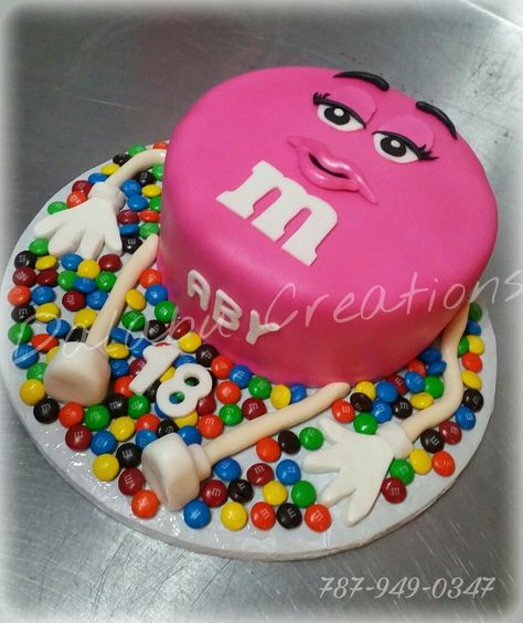 Girly M&M fushia Cake Mnm Cake, Girly Birthday Cakes, M&m Cake, 11 Birthday, Fondant Cakes Birthday, Candy Birthday Cakes, Gravity Cake, Cupcakes Ideas, Girly M